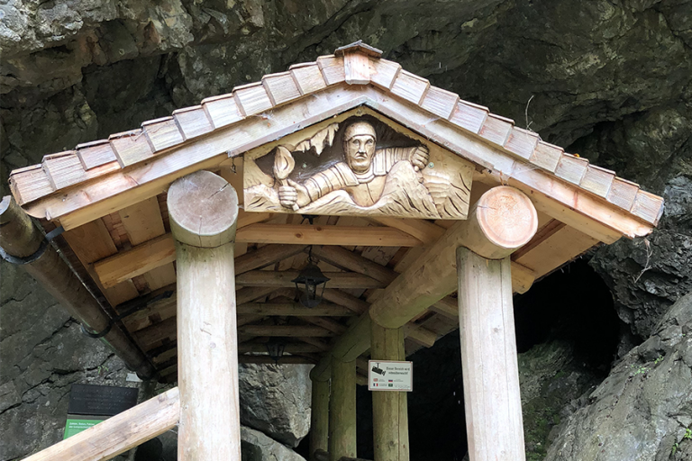 Jeskyně Lamprechtshöhle