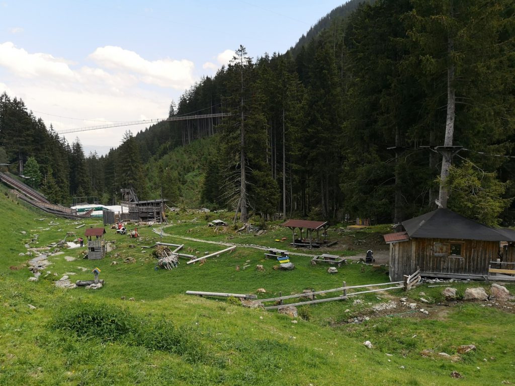 Údolí Saalbach a lanové centrum Hochseilpark